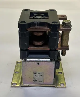 Used GENERAL ELECTRIC IC4482CTRA801BC308X0 PLC Contactors Ohio US | Surplus Asset Holdings #1235646
