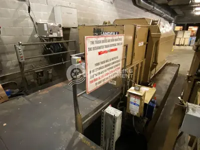 USED 2016 MARATHON TWO RJ-250HT SELF CONTAINED COMPACTORS