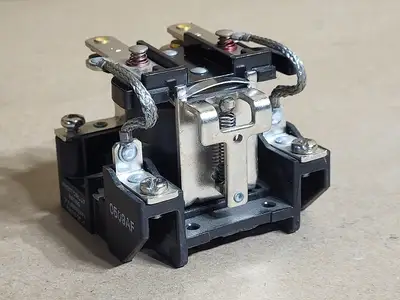 USED ALLEN-BRADLEY 700-HG47A1