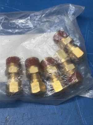 NEW Velvac Assortment (5) 016866, (9) 018010 Fast Shipping + Warranty