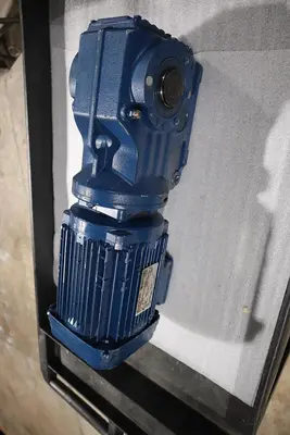 New Sew Eurodrive KA47 DRN90L4 / KA47DRN90L4 STOCK HP134