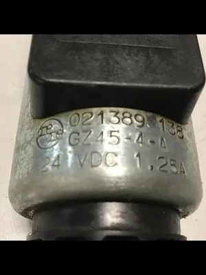 USED REXROTH 4WE6Y61/EG24N9Z4
