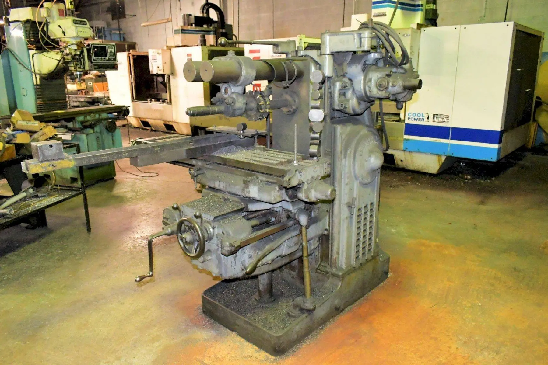 #2 KEARNEY & TRECKER MILWAUKEE MODEL 2CH HORIZONTAL MILL W/ VERTICAL HEAD: YOBRO #23956