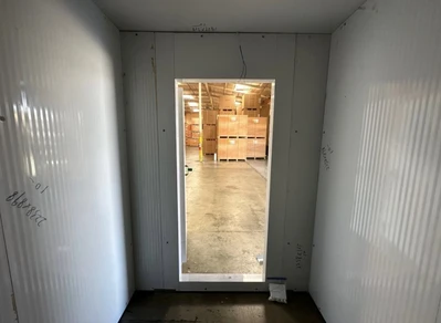 171-0063 6’ x 8’ Walk In Cooler Box with Floor