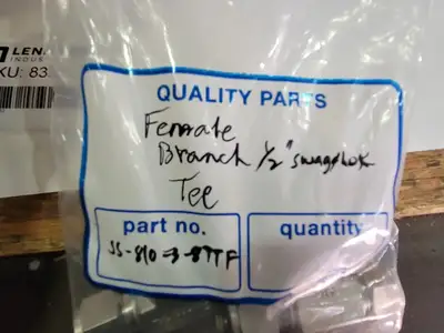 USED SWAGELOK SS-810-3-8TTF