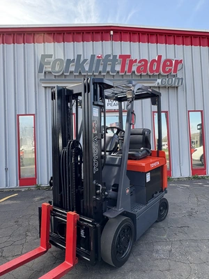 USED 2005 TOYOTA 7FBCU25