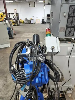 USED 2014 YASKAWA MOTOMAN MA1900