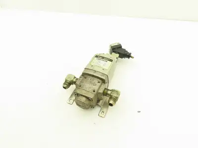 SMC VNH233B High Pressure Coolant Valve 3/8" RC 7MPa 1000psi
