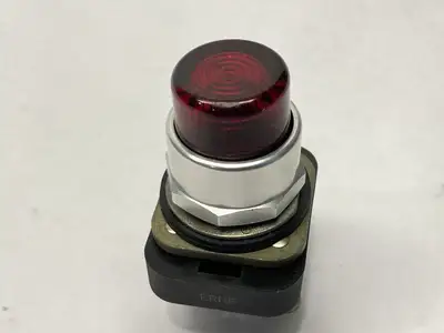 USED ALLEN-BRADLEY SER T ILLUMINATED PUSH BUTTON 30MM RED 24V