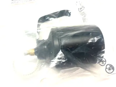 NEW WESTWARD LEVER GRIP OILER CAN, 1-PINT, FLEX-GRIP