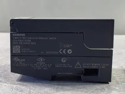 USED SIEMENS 6GK5208-0BA00-2AF2