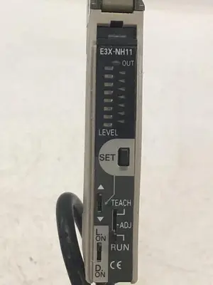 USED OMRON E3X-NH11