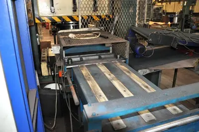 USED LVD - EMF 250 TON + 100 TON