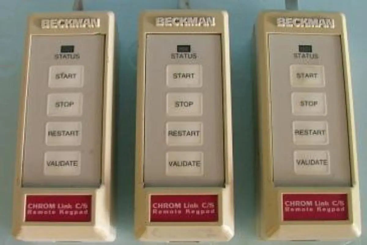 QTY. 3. BECKMAN CHROM LINK C/S REMOTE KEYPAD...