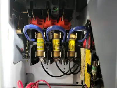USED SQUARE D MODEL 6