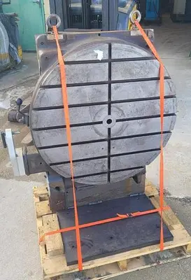 30'' Pratt & Whitney Manual Rotary Table on 24'' x 43'' Right Angle Plate
