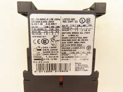 Siemens 3RT1017-1AF01 Contactor 110V 12A 3 Pole 10HP Max