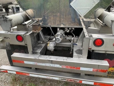 Used 2006 BRENNER _UNKNOWN_ Tanker Trailers Indiana US | Lakeshore Equipment Sales #1546565