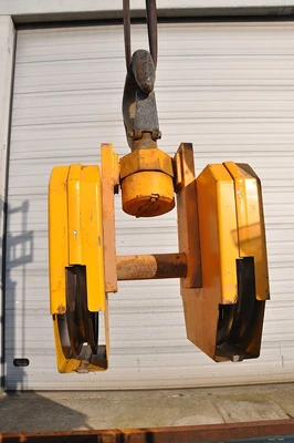 USED CRANE HOOK 25 TON