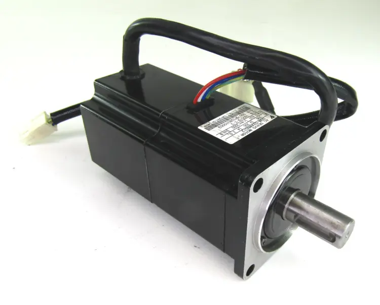 Used YASKAWA SGM-02AWNS12 Servo Motors Kentucky US | Industrial Parts R Us Inc. #357429