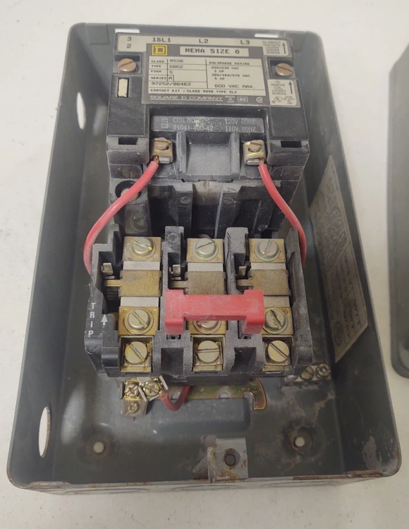 Used Square D 8536 Circuit Breakers Kentucky US | Edwards Industrial Repair #974002