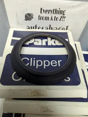 New | in-Stock PARKER 1QTR11 Pump & Valve Parts Ohio US | Surplus Asset Holdings #1238444