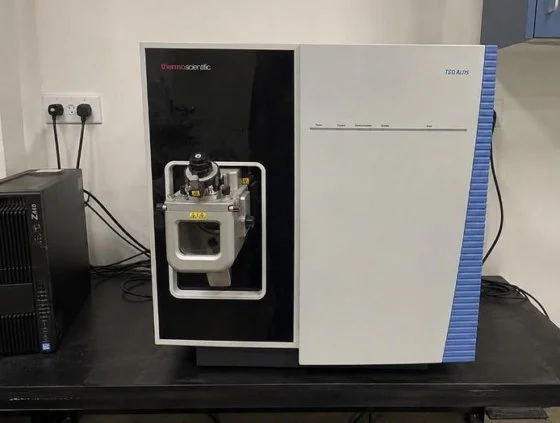 Used THERMO FISHER SCIENTIFIC TSQ ALTIS TRIPLE QUADRUPOLE MASS SPECTRO Liquid Chromatography Systems New Jersey US | Bionex Scientific LLC #1285517
