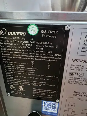 Used Dukers Used Dukers DCF3-LPG LP Gas Floor Fryer 40lbs 90,000 BTU on Casters Cookers / Coolers / Fryers Illinois US | Falcon Restaurant Supply #1373583