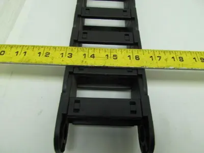Cable/Hose Carrier 200mm Bending Radius 70mmW x 28mmH Window 46mm Pitch 41.5" L