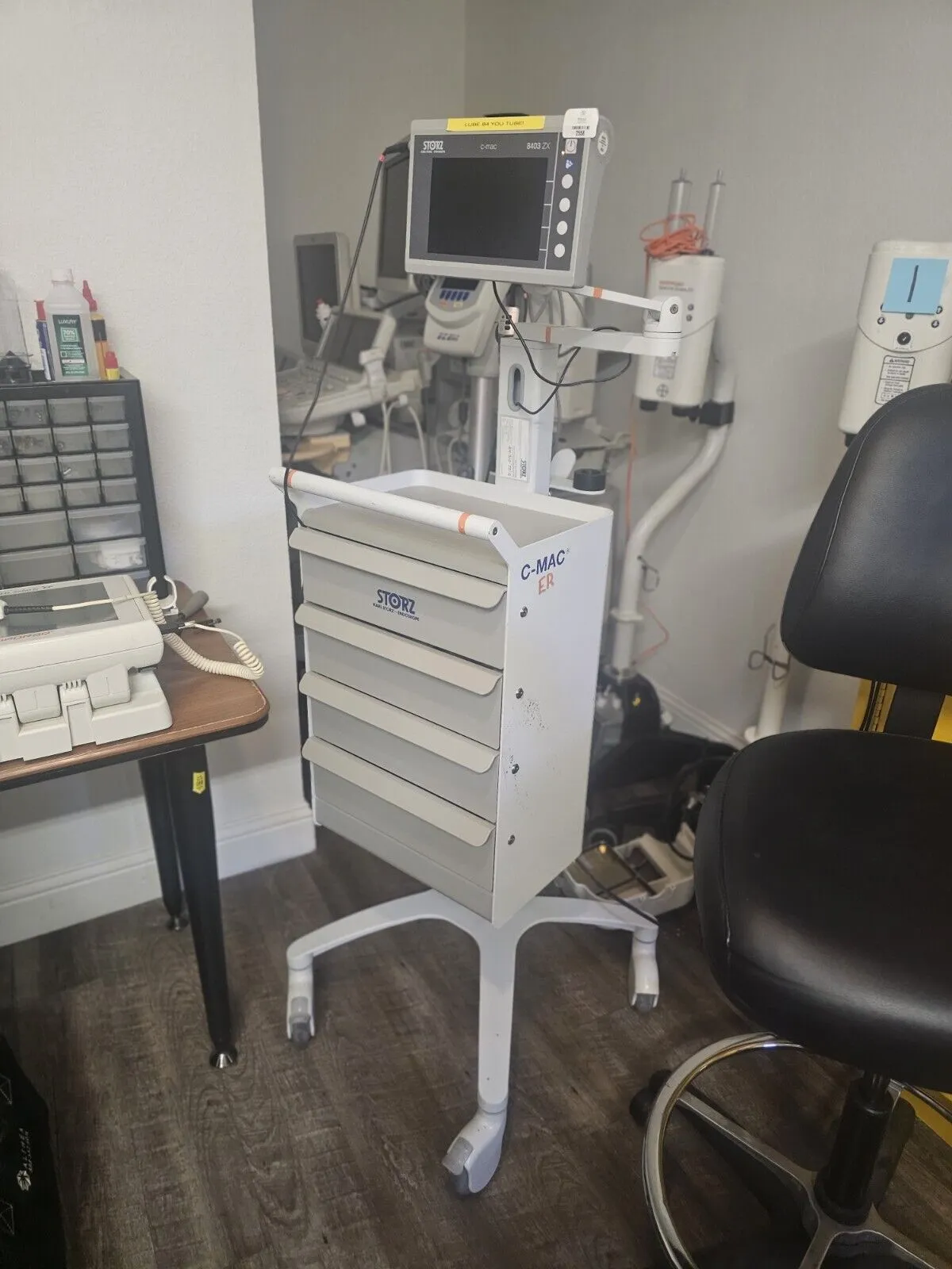 Used Karl Storz Karl Storz C-Mac 8403 ZX Monitor with Stand and Cart Endoscopy Texas US | PT Medical Technologies #1458815
