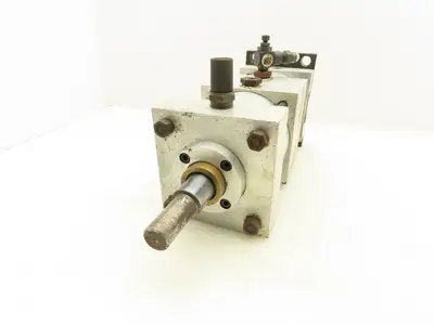 Used YATES _UNKNOWN_ Pneumatic Cylinders | Arrow Industrial #633768