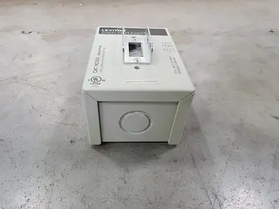NEW LEVITON N1302