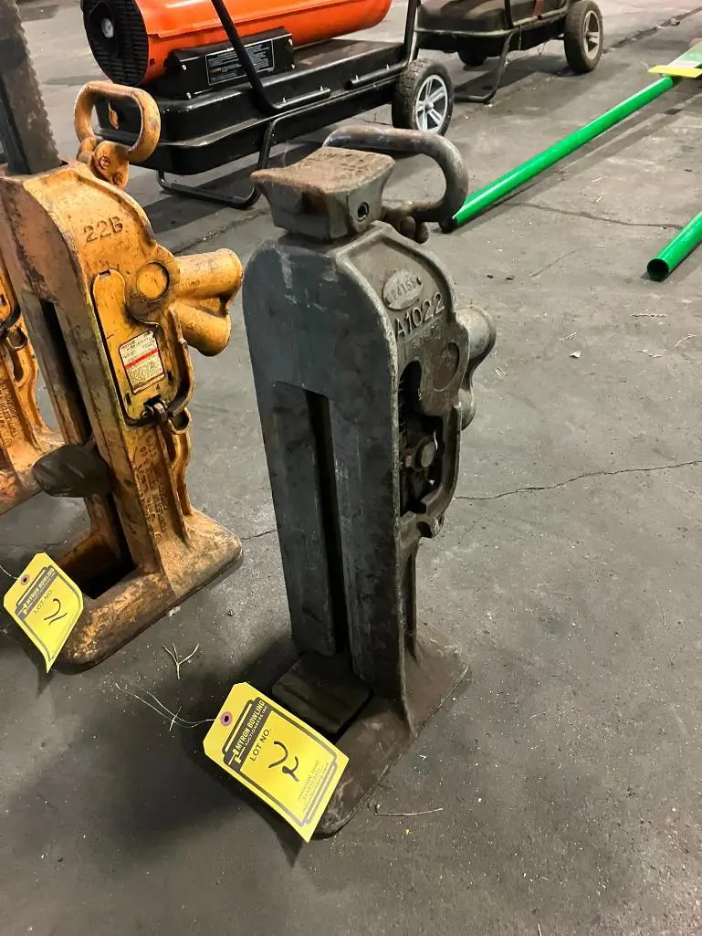 Used _UNKNOWN_ _UNKNOWN_ Jack Lifters Ohio US | Myron Bowling Auctioneers Inc #1504628