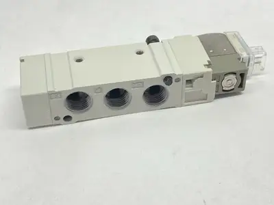 Used SMC Pneumatic Solenoid Valve 5-Port 2-Position Solenoid Valves Michigan US | Maverick Industrial Sales #1392278