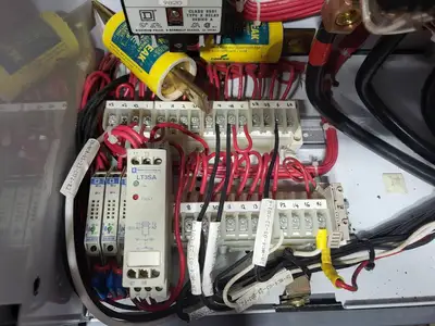 USED SQUARE D MODEL 6
