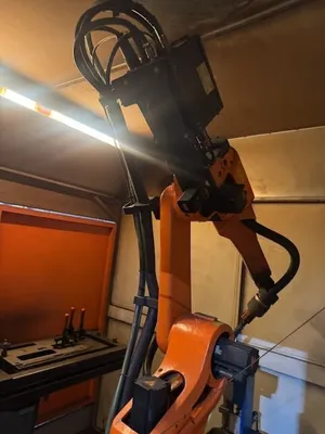 2017 CLOOS Compact Welding Cell CNC Machines | Bowland Trading Ltd (30)