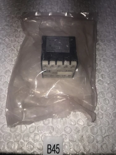** NEW IN FACTORY BAG AEG 910-302-083-22 CONTACTOR #