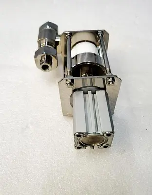 IWAKI CO. BELLOWS PUMP SB-4SV-D