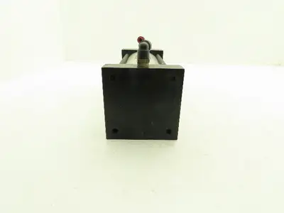 Pneumatic Air Cylinder 4" Bore 8" Stroke 250 PSI 10.25" Extended Rod