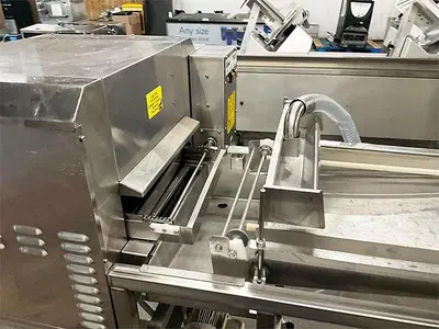 BELSHAW TG-50 Donut Warmer and Glazer | Harvest Equipment and Fabrication Inc (7)