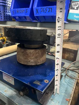 2000 VISUMATIC Vibratory Bowl Parts Feeder Vibratory Bowl Feeder | Universal Press & Machinery (UPM) (1)