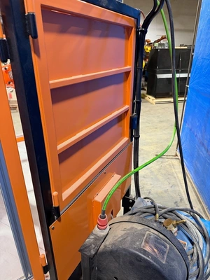 2022 KUKA KR6 Welding Cells | K.B. Industries LLC (6)