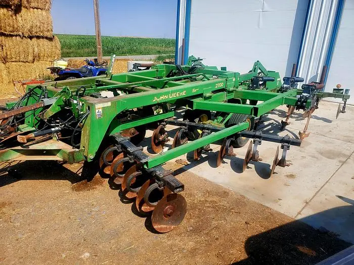 Used JOHN DEERE 2700 Disk Rippers Idaho US | Berry Machinery #911051