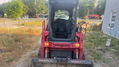 USED 2021 Takeuchi TL8