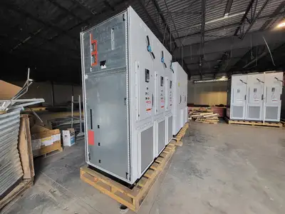 4000 Amp (6 X 700 HP) Transformer & VFD Bank