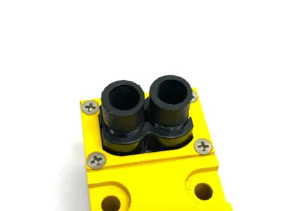 Used BANNER ENGINEERING VALU-BEAM: GLASS FIBER OPTIC SENSOR 1 NPN; 1 PNP 25509 Photoelectric Sensors | Maverick Industrial Sales #1102676