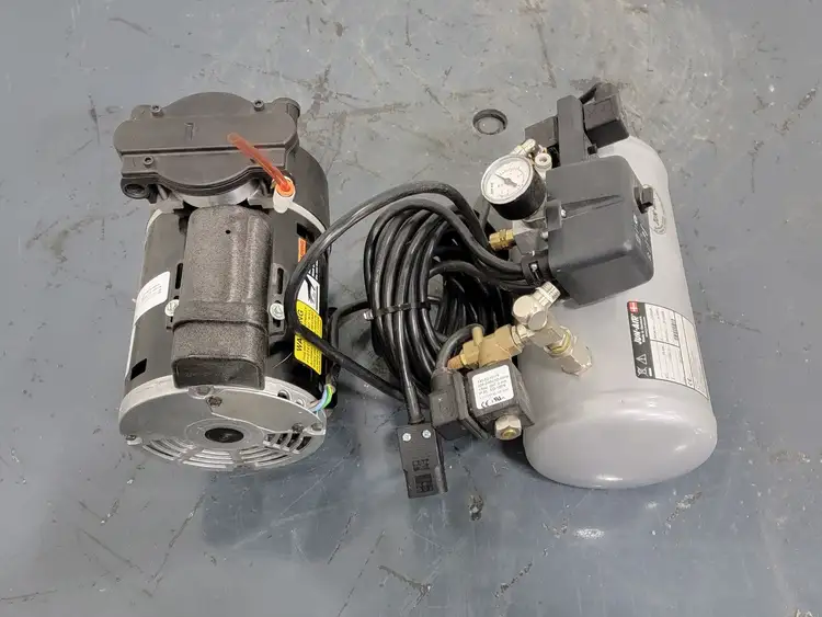 Used GASTEC 71R142-P001B-D301X Parts (Hydraulics and Pneumatics) British Columbia CA | Lenmark #834868