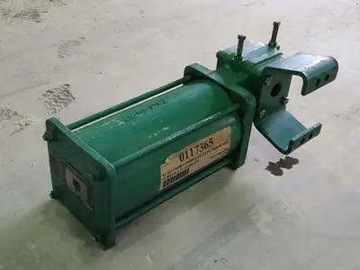 USED FISHER CONTROLS 1066SR-V100