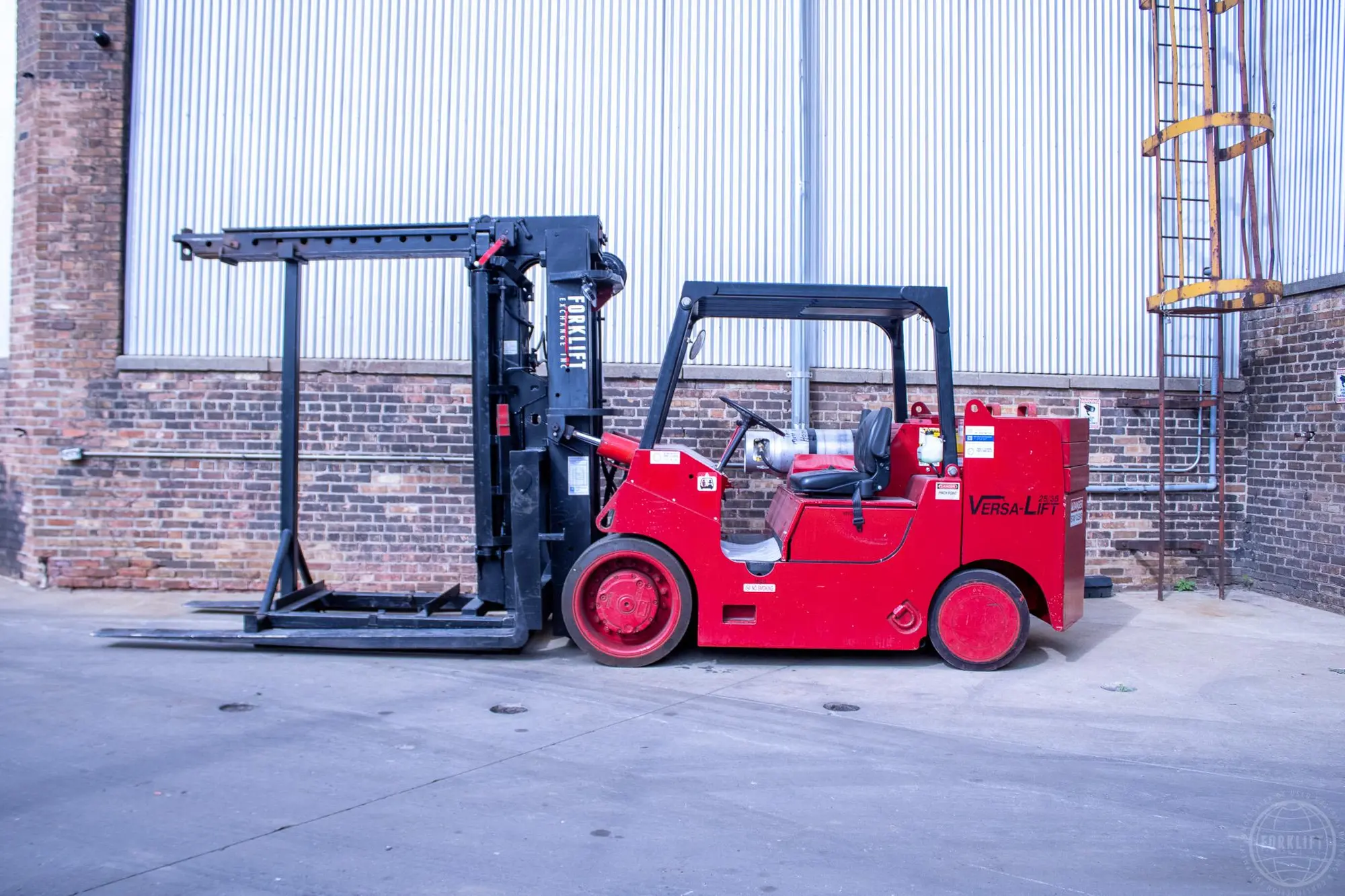 Used 2001 VERSA-LIFT 25/35 Misc Forklifts Illinois US | Forklift Exchange #1493680