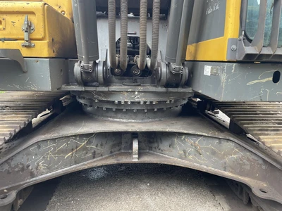Used 2006 VOLVO EC330B LC Excavators Michigan US | Miedema Asset Management Group #1404052